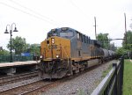 CSX 3221 leads M421